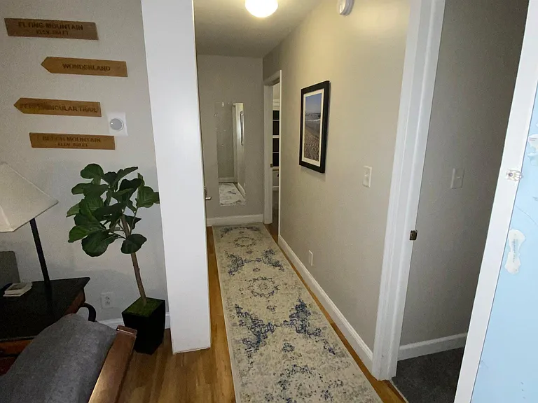 424 Main St — Photo 9