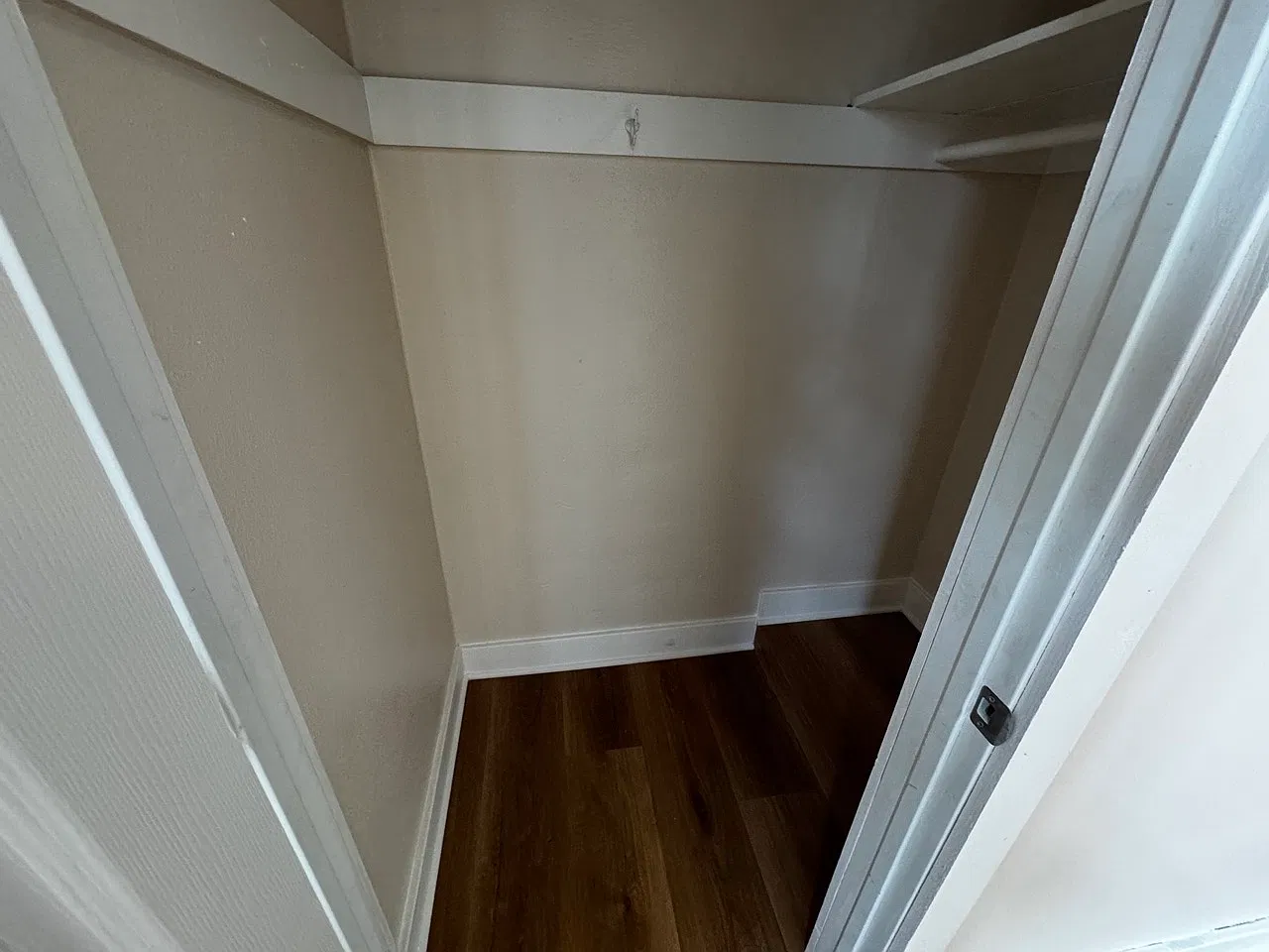 2 bed, 1200 sqft, $2,695 — Photo 4