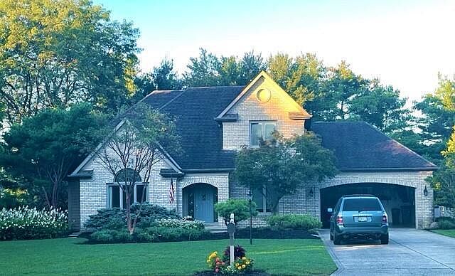1st image of 8878 Chateau Dr NW