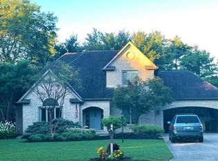 8878 Chateau Dr NW, Pickerington, OH 43147