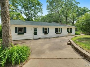 3080 Westwood Rd, Saint Clair, MO 63077