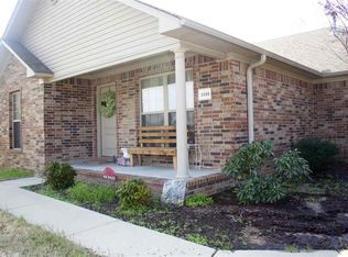 2455 Apple Blossom Ln, Conway, AR 72034