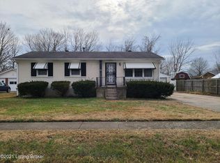 1108 Fruitful Ct, Louisville, KY 40214