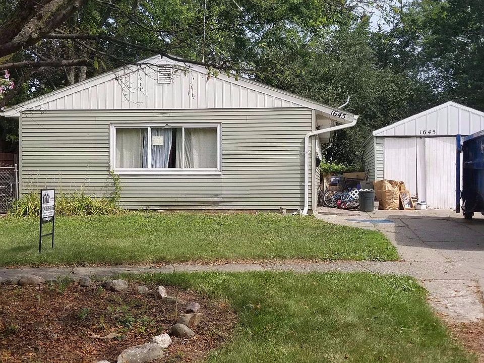 1st image of 1645 Dorothy St