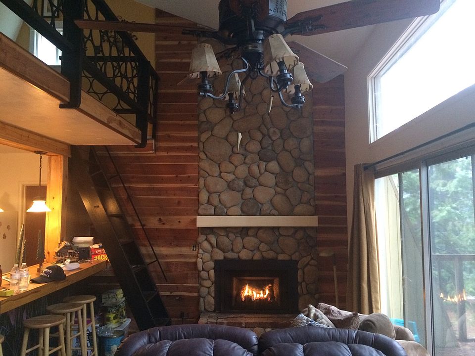 New fireplace & kitchen area