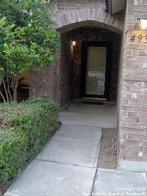 2nd image of 4938 Brianna Pl