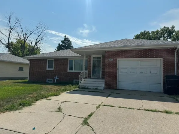 2460 Kummer Dr, Columbus, NE 68601