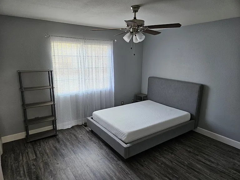 2127 S Cayuse Trl — Photo 16