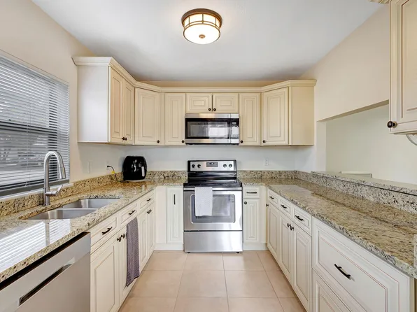 2817 Stoneway Lane Unit # A, Fort Pierce, FL 34982