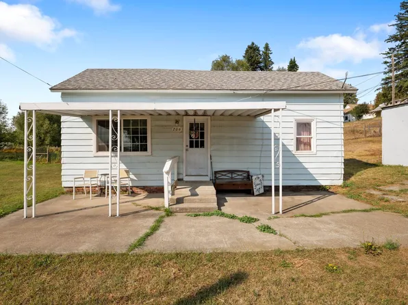 206 3rd St, Oakesdale, WA 99158