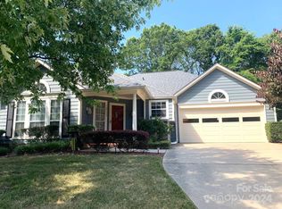 10723 Spruce Mountain Rd, Charlotte, NC 28214