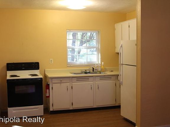 2nd image of 3049 Noland St