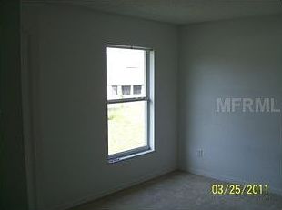 5th image of 2608 Hollow Ln