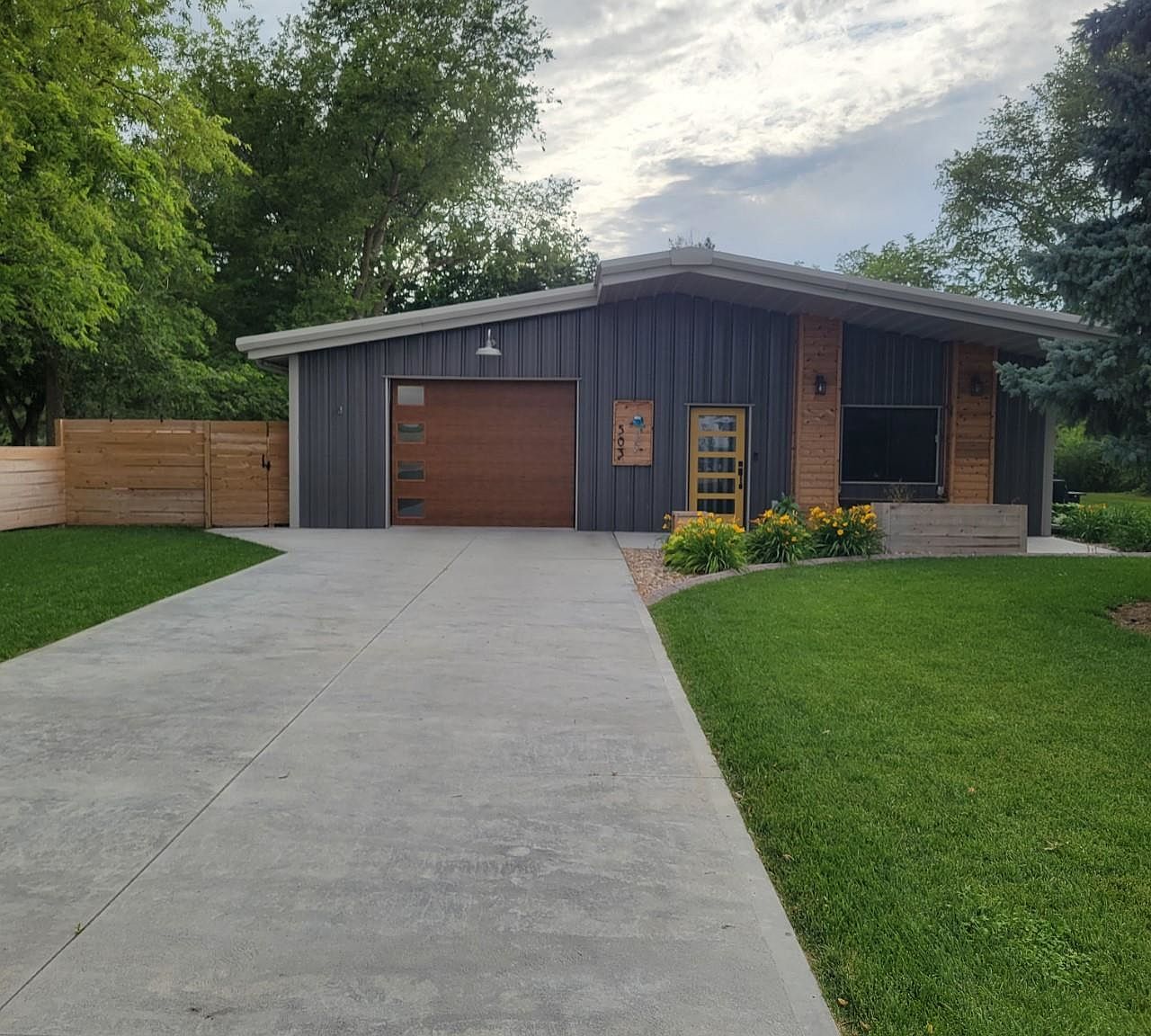 503 N Brass Ave, Juniata, NE 68955 | Zillow