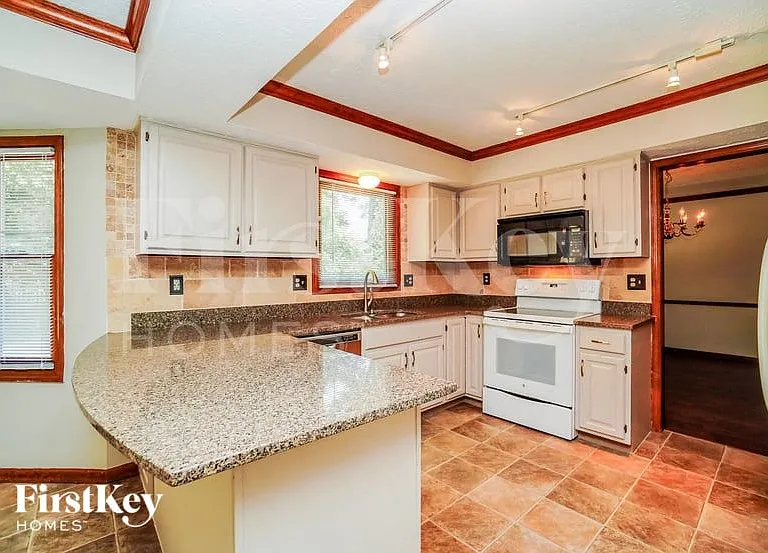 8543 Appleridge Cir — Photo 8