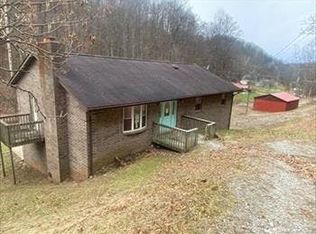 325 Fishers Branch Rd, Charleston, WV 25312