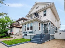 365 W Hudson St, Long Beach, NY