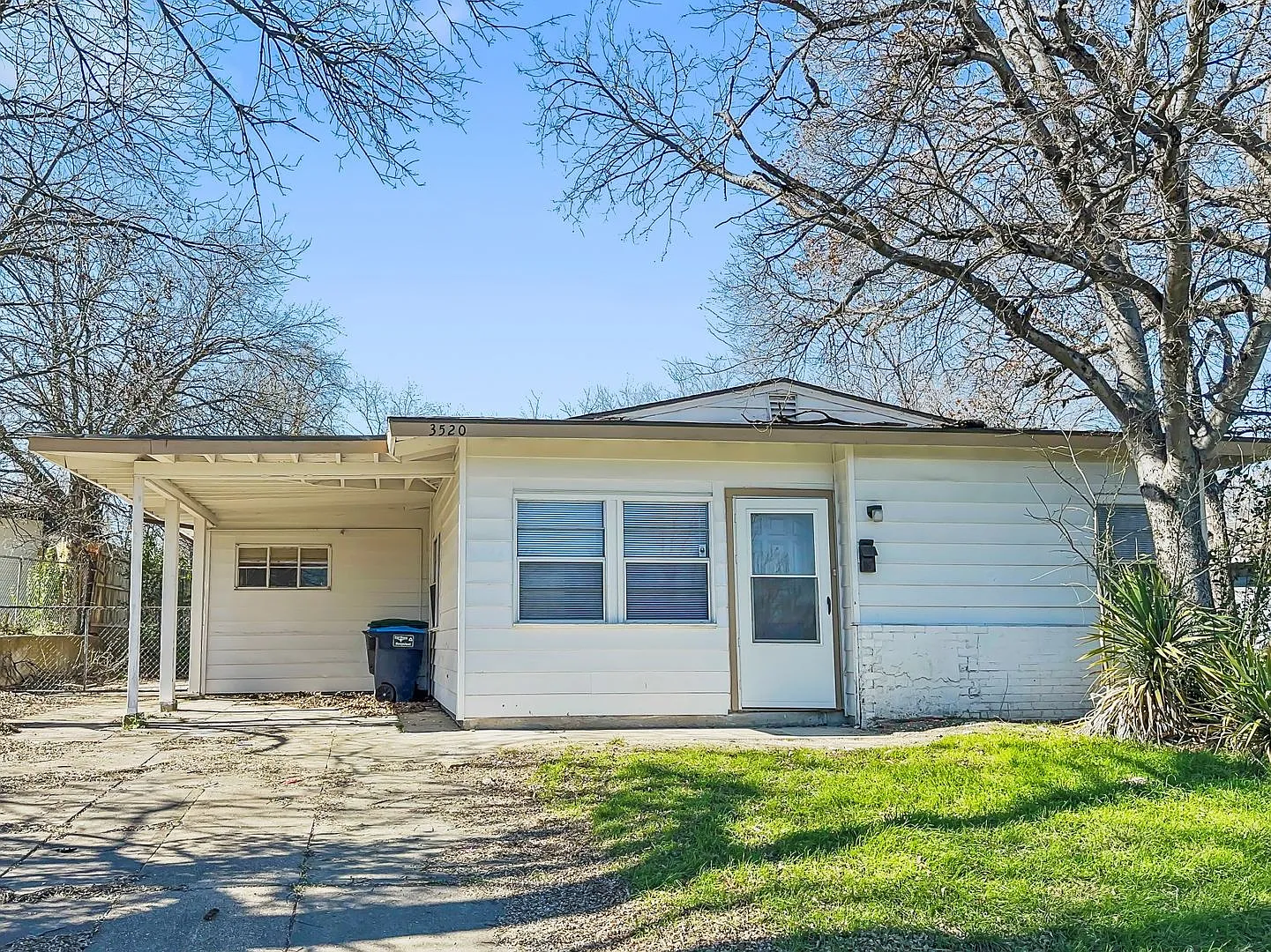 Freshly Updated 2BR/2BA on Spacious Corner Lot in 76107 — Photo 1