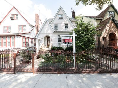 10921 201st St, Jamaica, NY, 11412