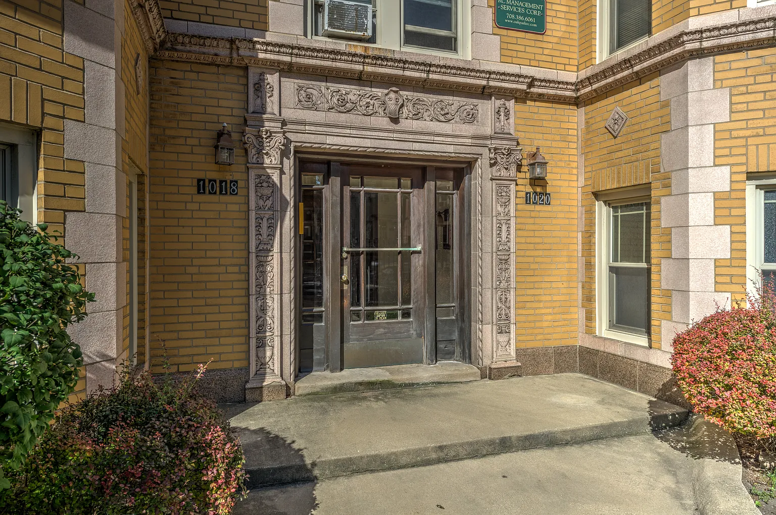 1018-1020 N Austin Blvd #Ebc63d1bb photo 1