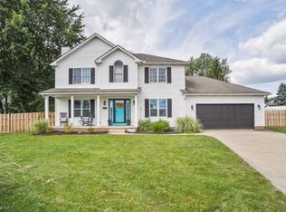 3085 Whitby Cir NW, Uniontown, OH 44685