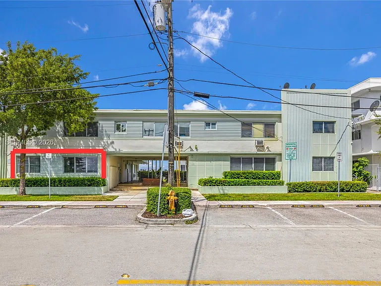 2250 Bay Dr #7 — Photo 21
