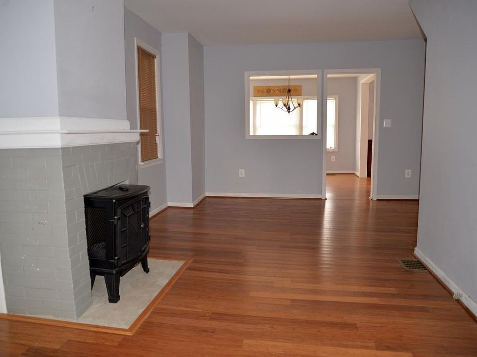 2nd image of 14627 Pennersville Rd