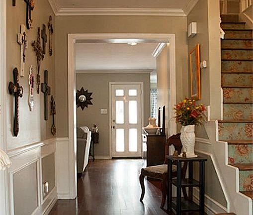 Spacious Entry