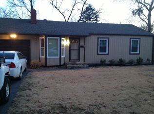 7917 W 86th St, Overland Park, KS 66212