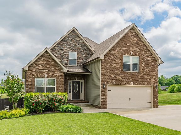 2nd image of 1340 Canyon Pl