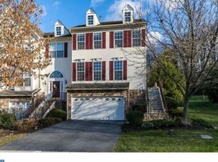 106 Fringetree Dr, West Chester, PA 19380