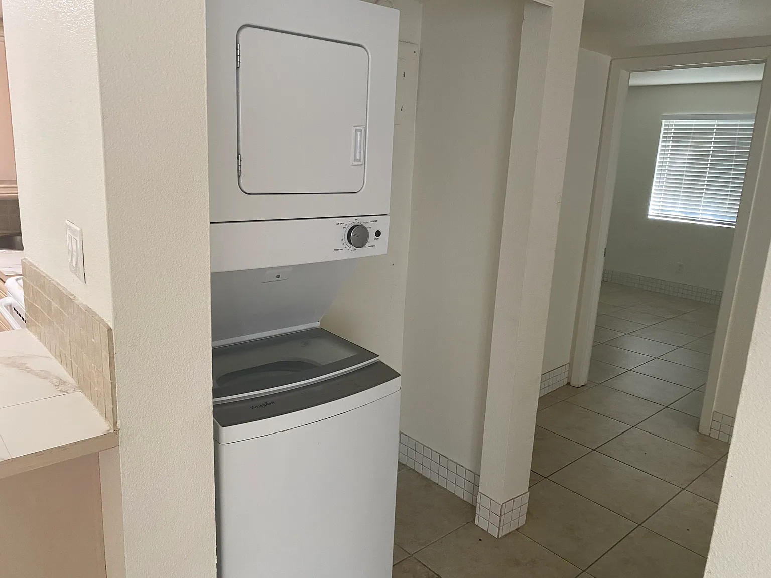 2 bed, 775 sqft, $1,900 — Photo 4