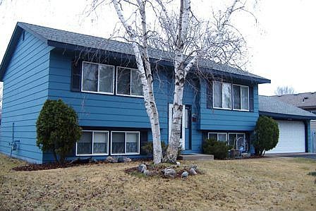 Attached 2-car garage. Roof under 3 years old. 1-year home warranty for new ho