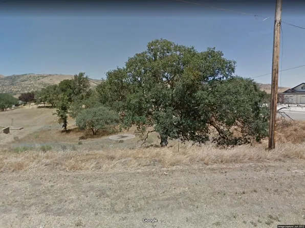 22800 Tom Ct, Tehachapi, CA 93561