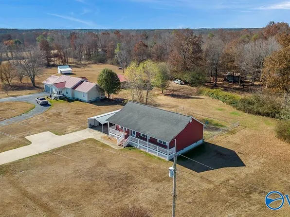 413 Brandon St NE, Sylvania, AL 35988