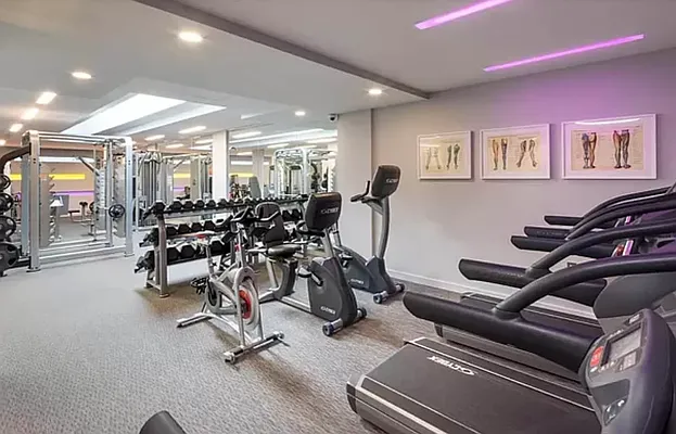 Rented by Compass | media 19