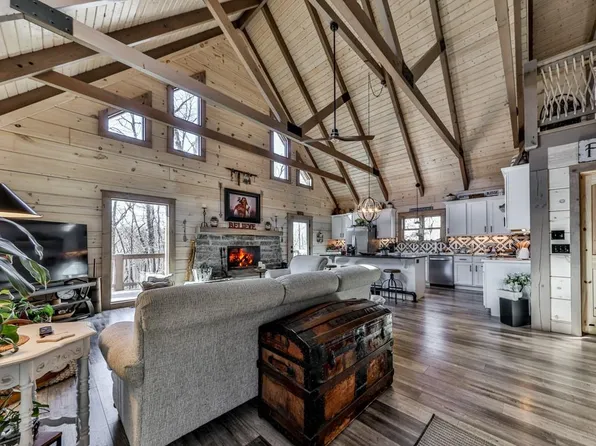 255 Marks Way, Canton, GA 30115