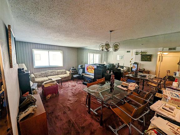 4th image of 4355 Maryland Ave APT 201