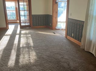 390 Washington St, Sterling, NE 68443