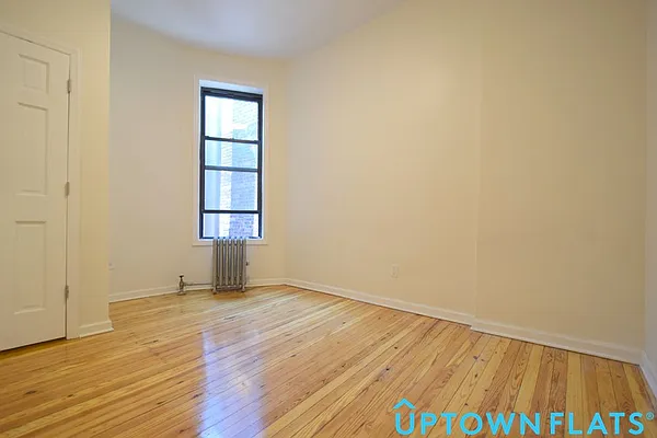 Rented by Uptown Flats LLC | media 24