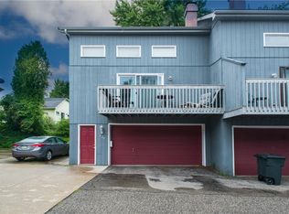 3808 Lancaster Rd, Erie, PA 16506