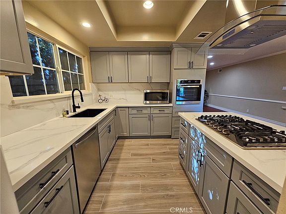4th image of 273 Oakhurst Ln