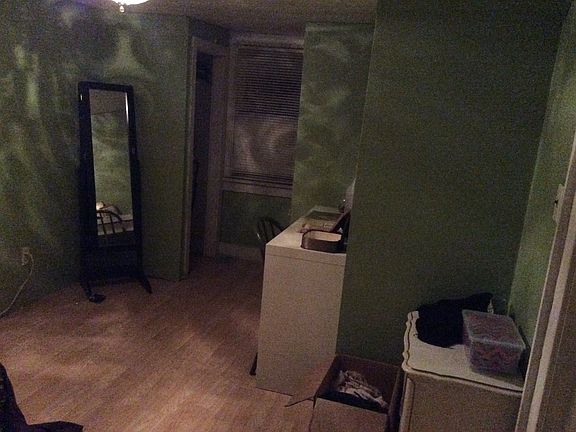 4th image of 924 Ingersoll Pl