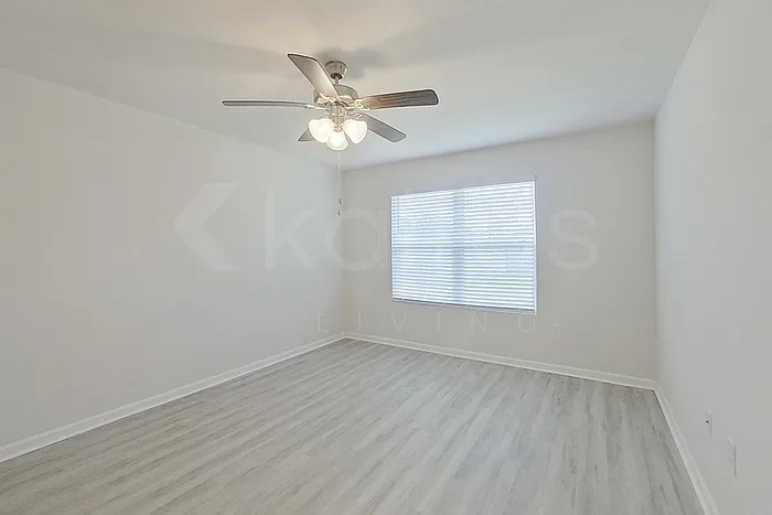 409 Monarch Ln — Photo 15
