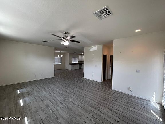 4th image of 7305 S 17TH Drive