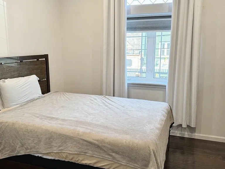 415 New York Ave #2B — Photo 8