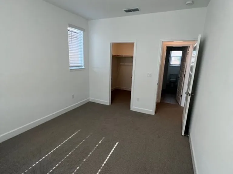 4049 Sprout St — Photo 30