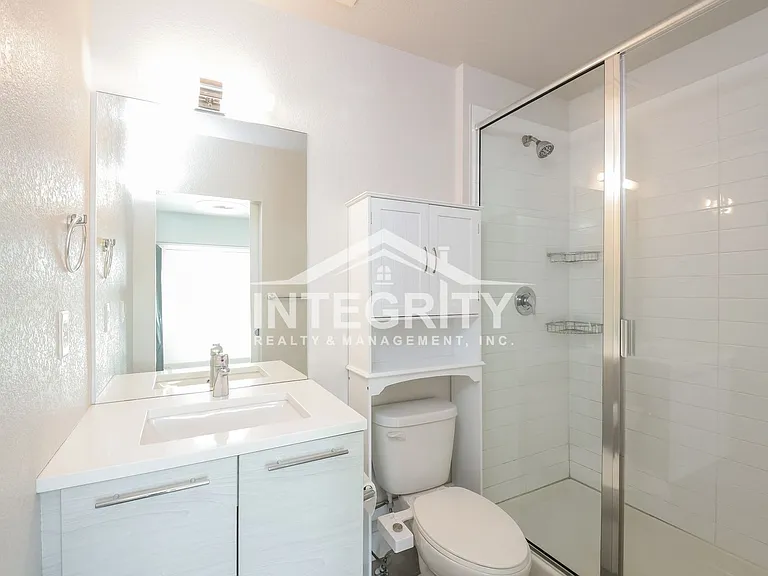 5557 W 10th Ave — Photo 25
