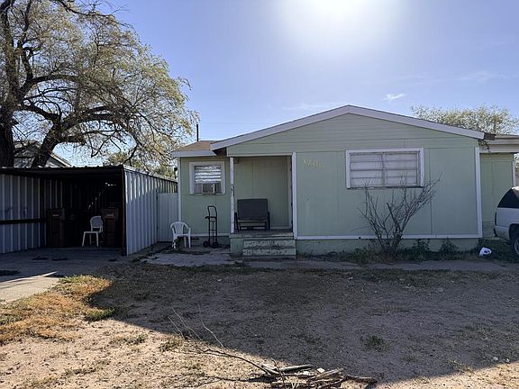 2nd image of 1200 Lamar Ave