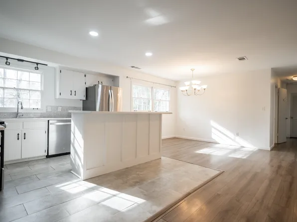 155 Arthur Cir, Athens, GA 30605